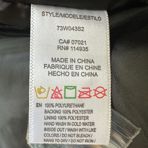 Noir Faux Leather Blazer Black Size Medium Dark Feminine City Chic NWT - Picture 7 of 7